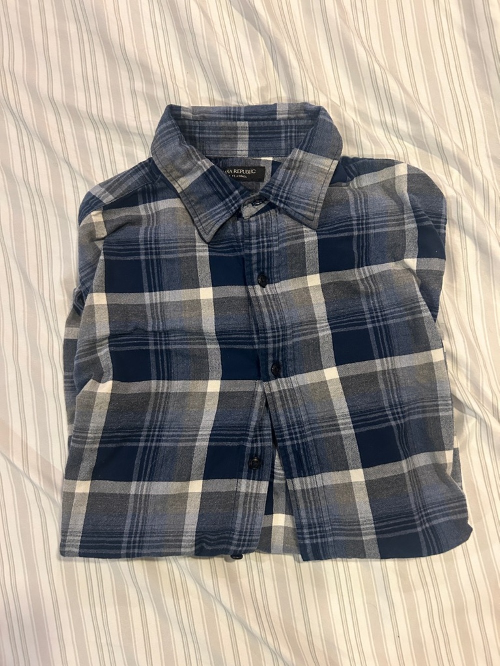 Banana Republic Men’s Navy and Gray Plaid Button-Down Shirt